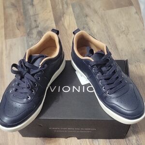 Vionic Blue Sneakers with Minimalist Design